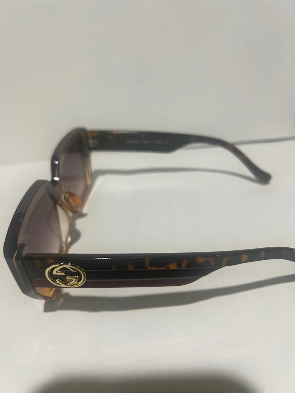 Brand New Gucci Brown  Hexagonal Women’s Sunglasses, comes with dust bag only